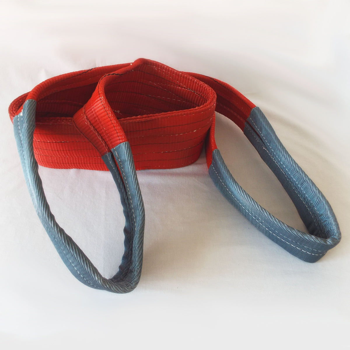 Dvouvrstvý plochý pás s textilními oky B2 - 5000kg, 150mm, červený