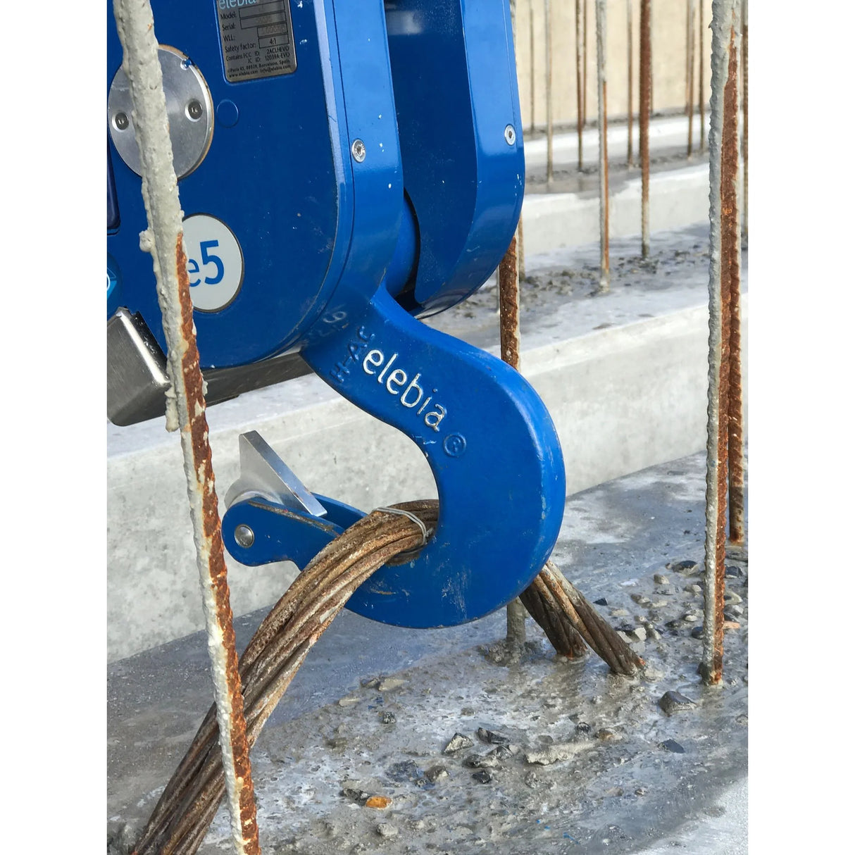 Automatický žeriavový hák Elebia 25000kg EVO25